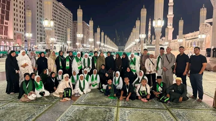 Jamaah Tiba di Madinah